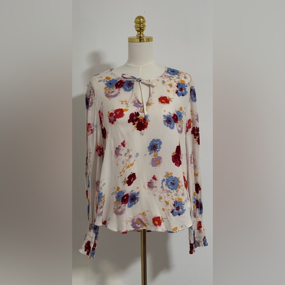 Lucky Brand Floral Top Size L – Boho Vibe, Smocked Details, Lightweight - Picture 1 of 10